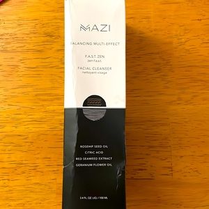 MAZI- Balancing Multi-Effect Cleanser